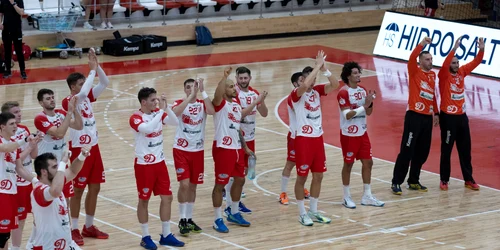 dinamo handbal fb1 jpg