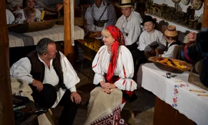 Iuliana Marciuc a asistat la o şezătoare în muzeul lui Gheorghe Căpuşan jpeg