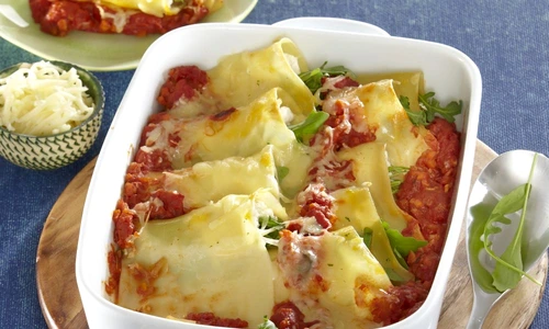 rulouri de lasagna cu cremă de brânză jpeg