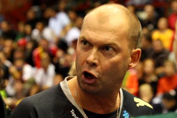 
    Elevele lui Tomas Ryde au ajuns în semifinalele Mondialului  