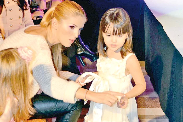 2012: În ultima vreme, Adrian e din ce  în ce mai prezent în viaţa fetiţei sale,  Rania, şi a fostei iubite, Denisa