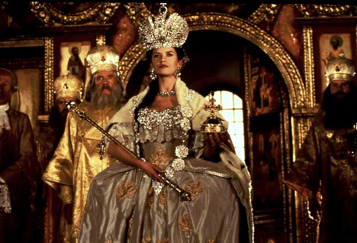 Catherine Zeta-Jones a jucat-o pe Ecaterina cea Mare, Foto Profimedia