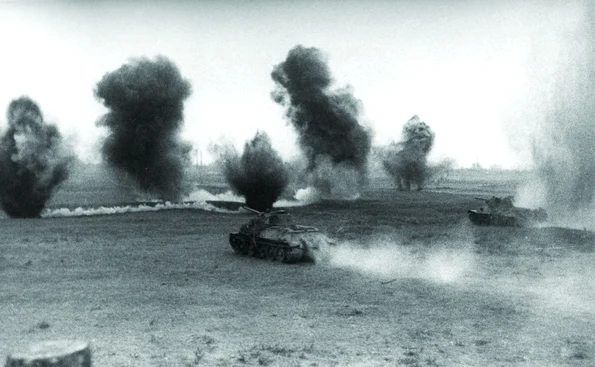 Un atac al tancurilor sovietice T-34 (© Getty Images)