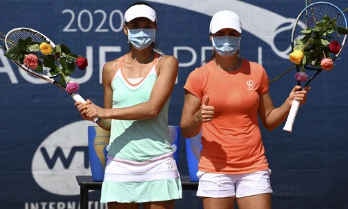 olaru raluca niculescu monica praga gettyimages 1228066317 jpeg