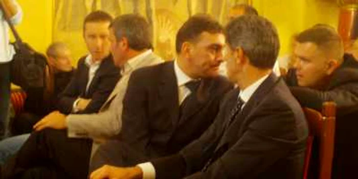 Hagi, Popescu şi Ilie Dumitrescu, la prezentarea cărţii despre viaţa lui Dan Petrescu