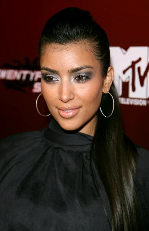 Așa arăta Kim Kardashian în 2006