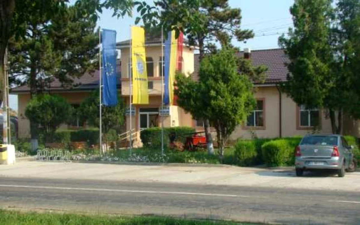 Viceprimarul din Dichiseni, delcarta incompatibil FOTO Primaria Dichiseni