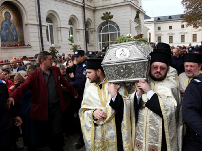 Iaşi: Pregătiri febrile pentru hramul Sfintei Parascheva