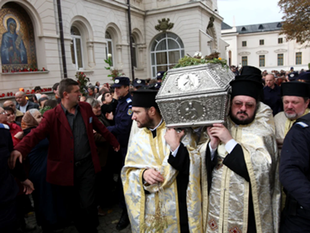 Iaşi: Pregătiri febrile pentru hramul Sfintei Parascheva
