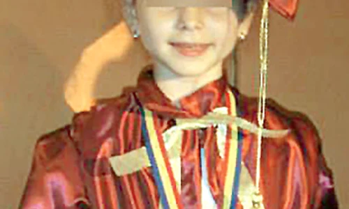 fetita amanta borcea premianta jpeg