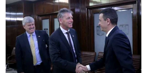 Întrevederea premierului Sorin Grindeanu cu reprezentanţii ExxonMobil şi OMV Petrom FOTO gov.ro