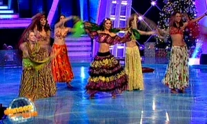 Inna a dansat îmbrăcată în ţigancă  Nu i a stat rău deloc! (Captură Pro TV) jpeg