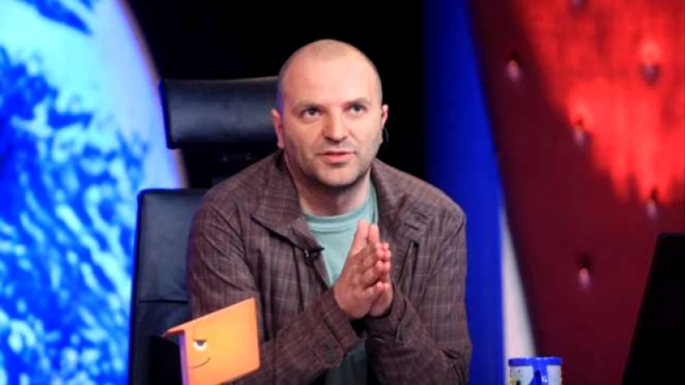 
    Dan Capatos  