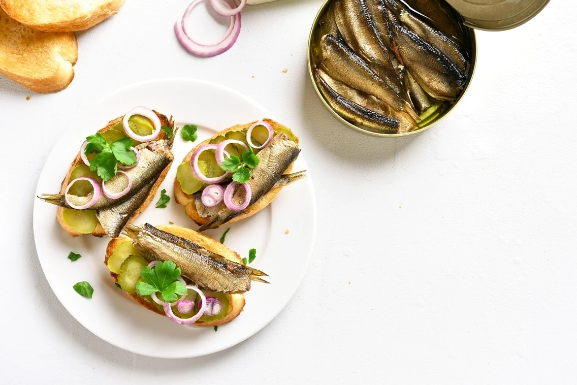 3 sprot peste tartine shutterstock 1216319560 jpg jpeg