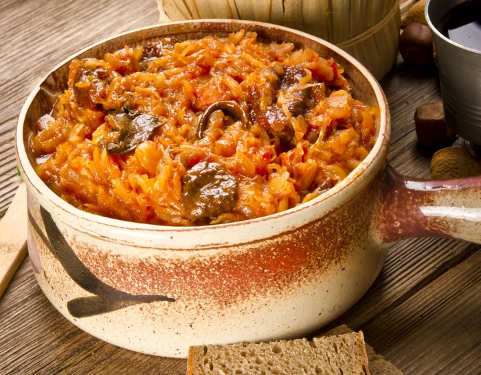 mancare de varza cu carne jpeg