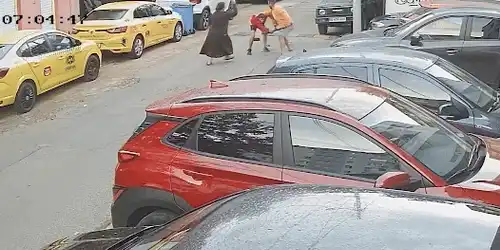 bataie cu parul (1) gif