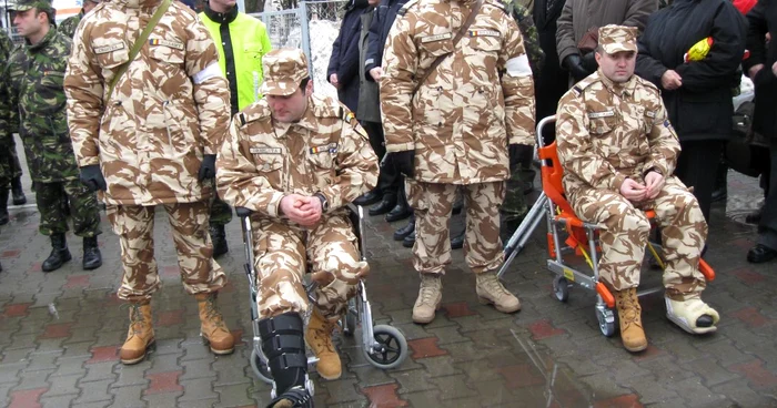 Fruntaşii Constantin Buturugă şi Florin Drehluţă nu au mai ajuns la ceremonial pe picioarele lor.