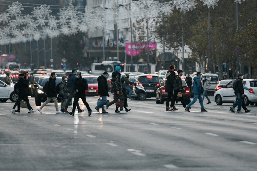 Andrei (INS): Pe parcursul ultimilor 30 de ani, avem o scădere a populaţiei de aproape 4 milioane