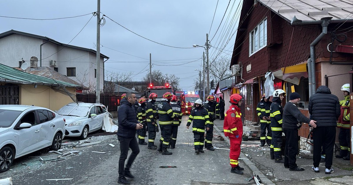Explozie într-o casă din Sectorul 2 al Capitalei: două persoane rănite, spitalizate.