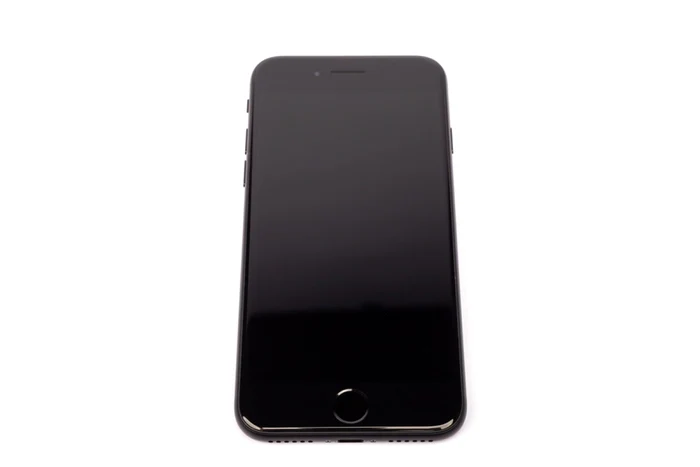 Smartphone Apple, iPhone. FOTO Shutterstock