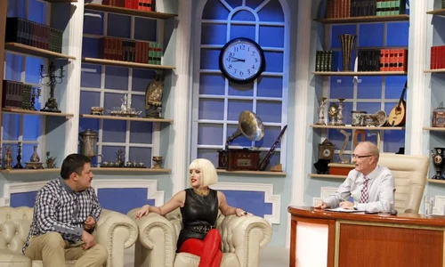 Loredana Groza, la Serviciul Român de Comedie  (Foto: Pro TV) jpeg