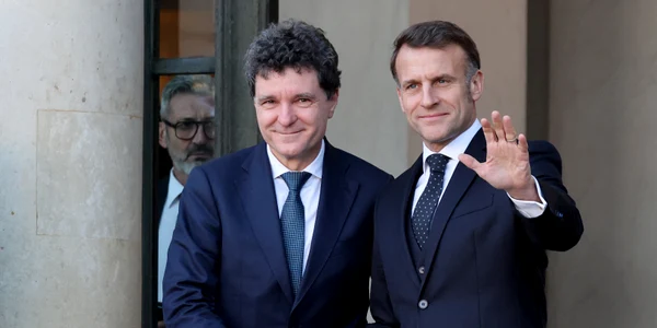 Nicușor Dan, primit de Emmanuel Macron la Palatul Elysee FOTO AFP