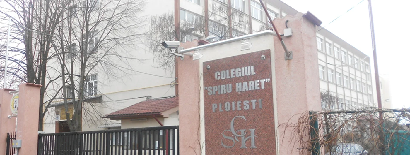 Suspectul a atacat profesoara de matematică în fața cancelariei din Colegiul Spiru Haret