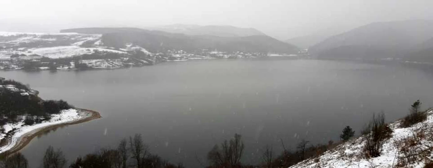 lacul cincis hunedoara foto daniel guta adevarul
