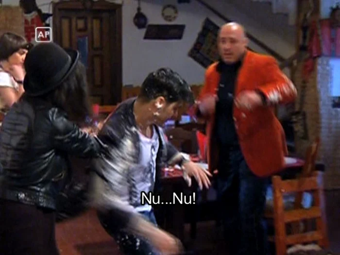 
    Vârciu a sărit la bătaie într-un restaurant (Foto: Antena 1)  