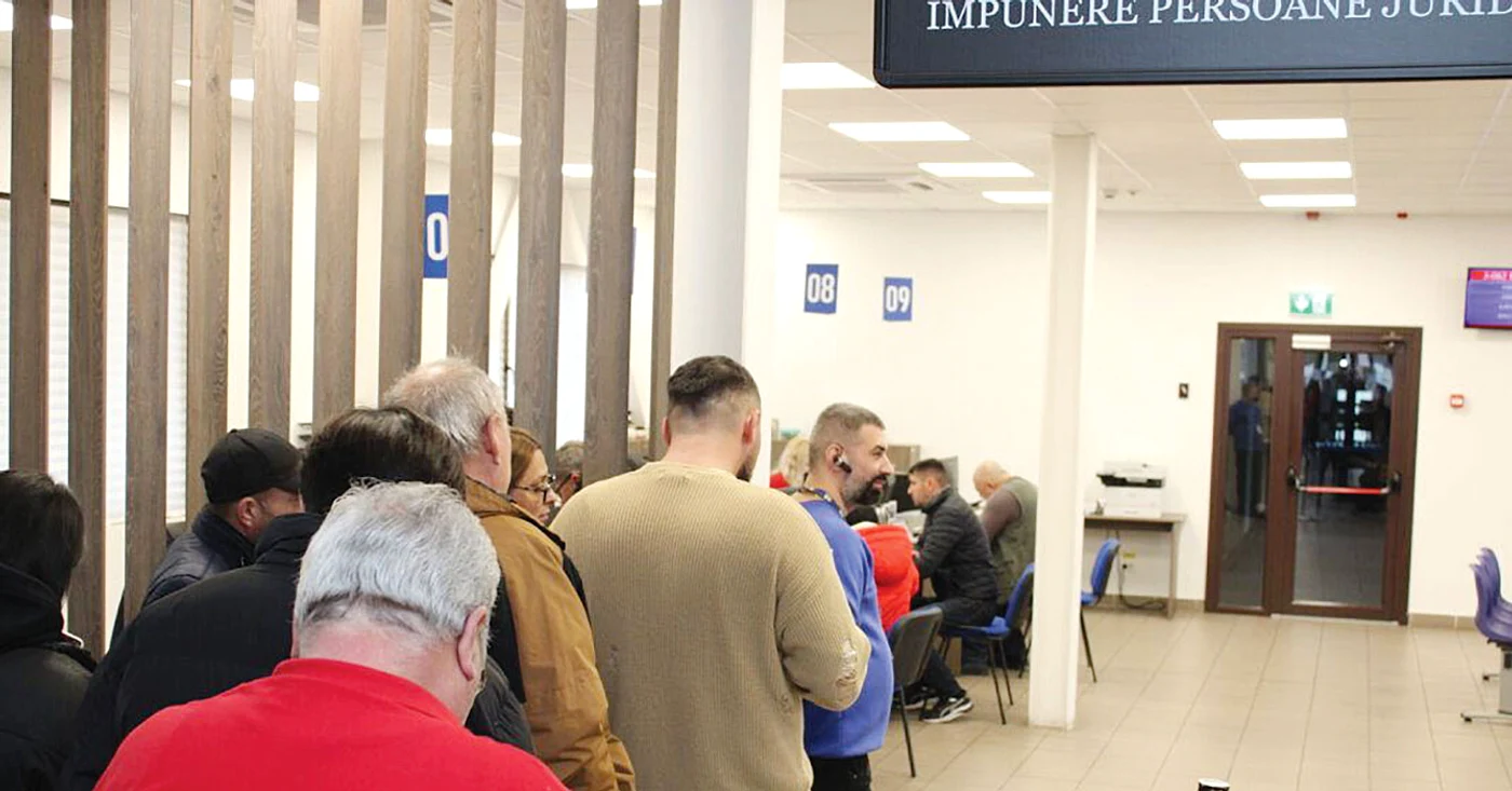 Mii de contribuabili din Sectorul 2 şi-au plătit deja impozitele locale pe 2024. FOTO: Facebook
