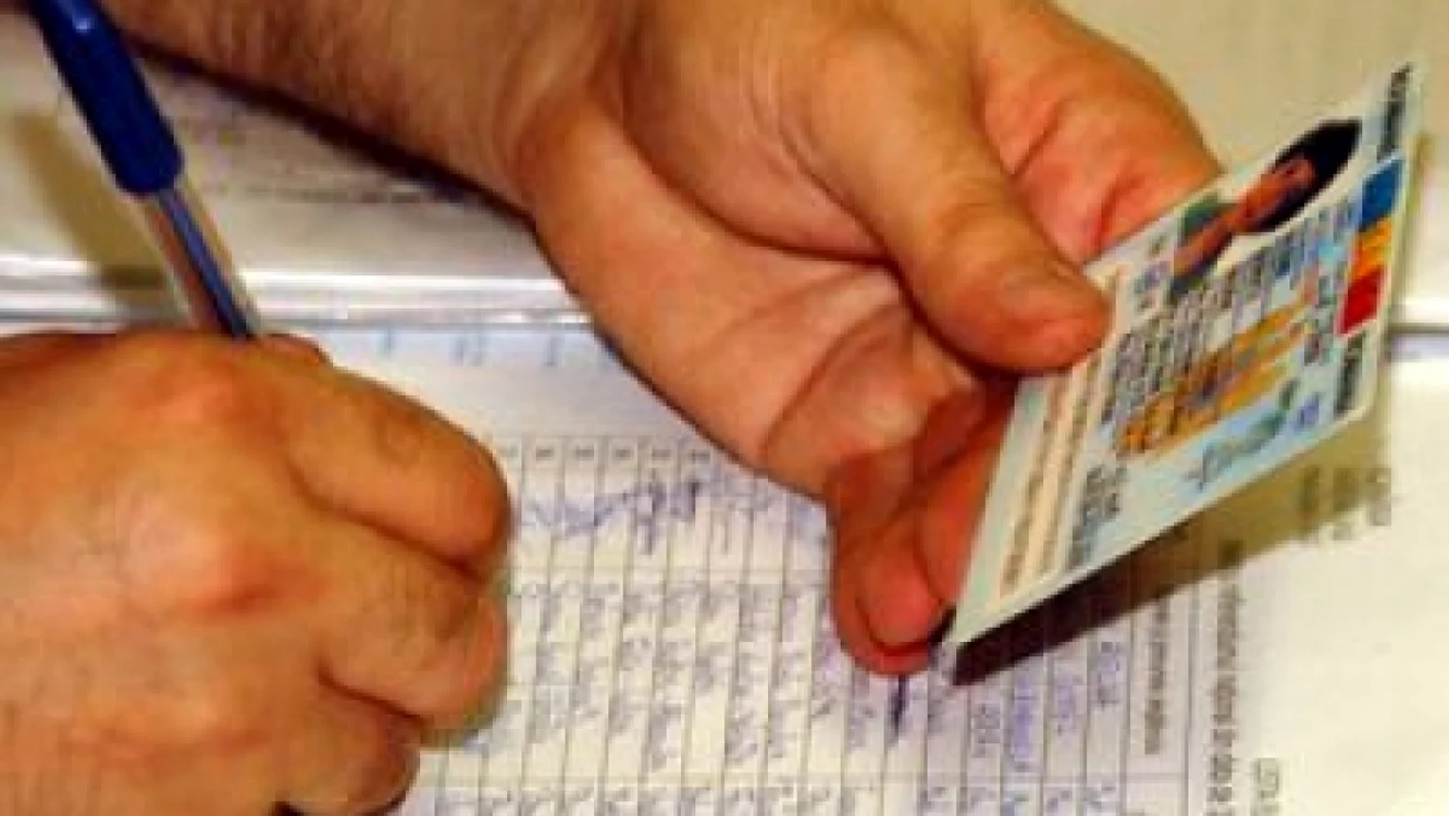 Pe 31 mai începe a doua etapă de colectare a datelor de la cetăţeni FOTO Adevărul
