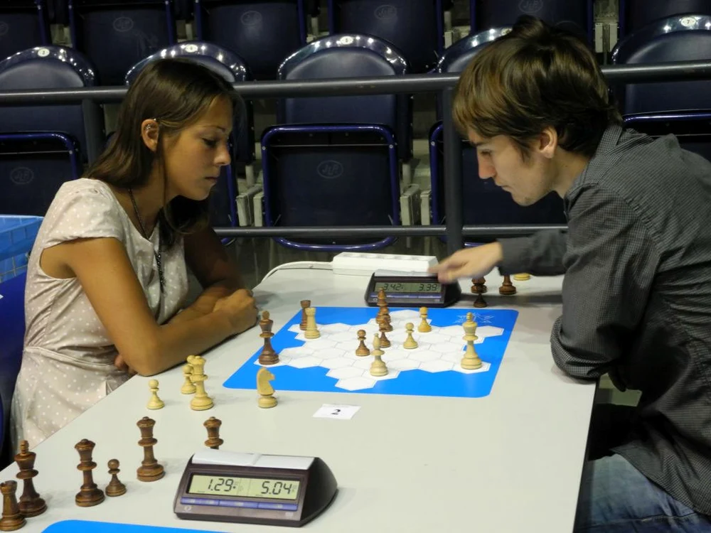foto 1 polgar superstar chess jpg jpeg