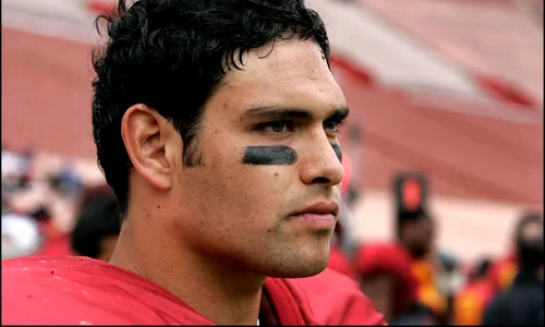 sanchezforsidebar jpeg