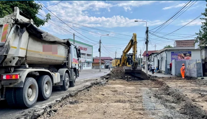 Mai multe străzi au intrat în reabilitare. FOTO Iulian Bunilă