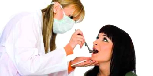 Mergi la dentist pentru un detartraj dacă ai frecvent sângerări gingivale