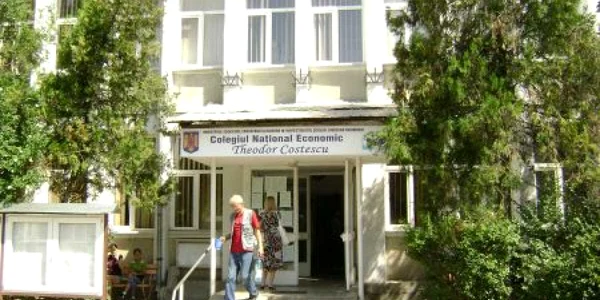 Profesorii nu au ținut orele de curs în intervalul 12-14
