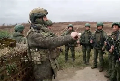 Soldați nord coreeni se antrenează în Rusia FOTO Profimedia jpg