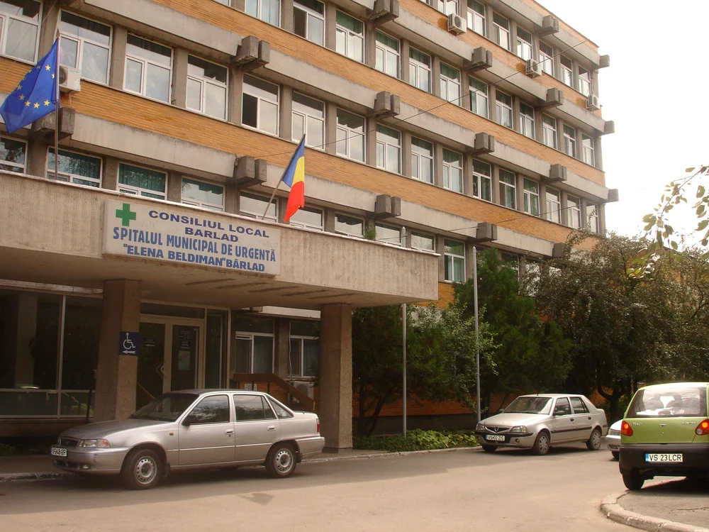 
    Nașterea bebelușului nu a fost asistată de nici un cadru medical  