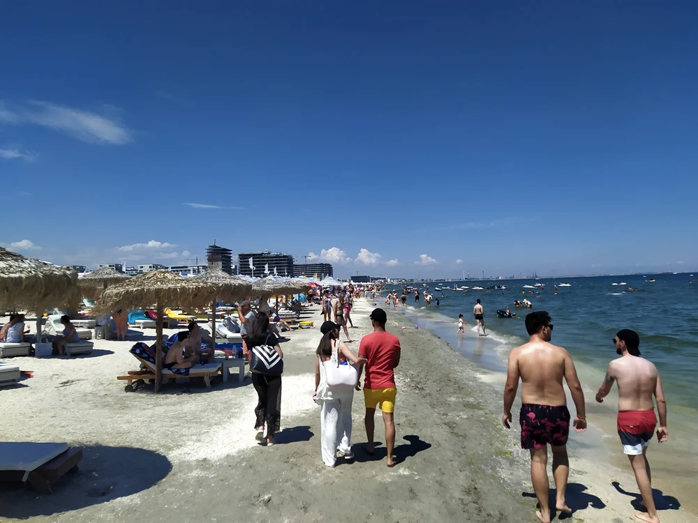 Românii  consideră că litoralul românesc li se potrivește cel mai bine Sursa foto Adevărul