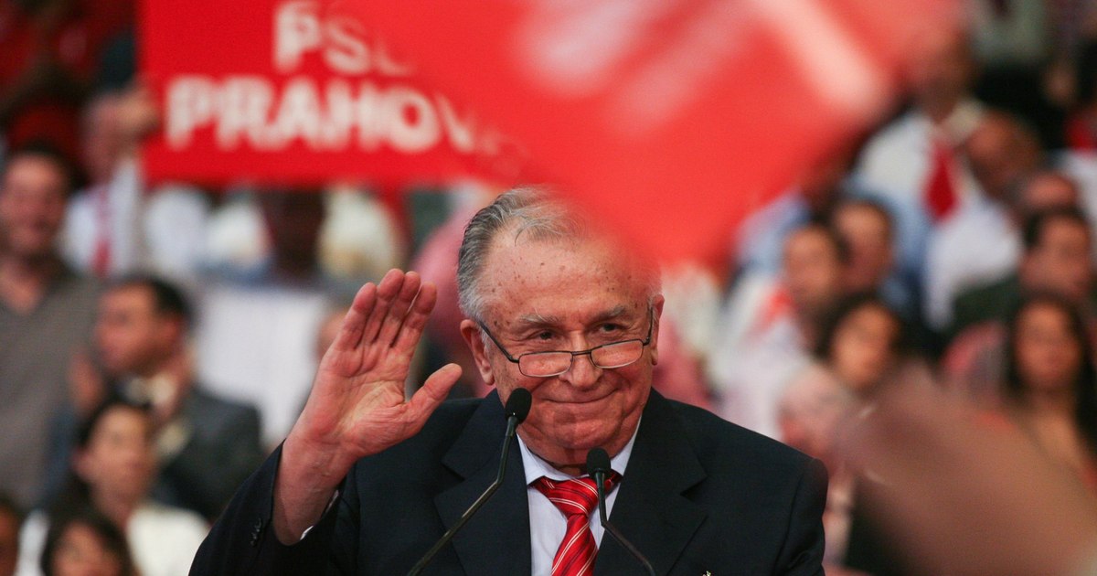 Congres PSD: Moment de reculegere pentru Ion Iliescu