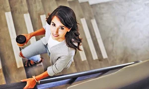 22 baza urcatul scarilor shutterstock 421716127 jpeg