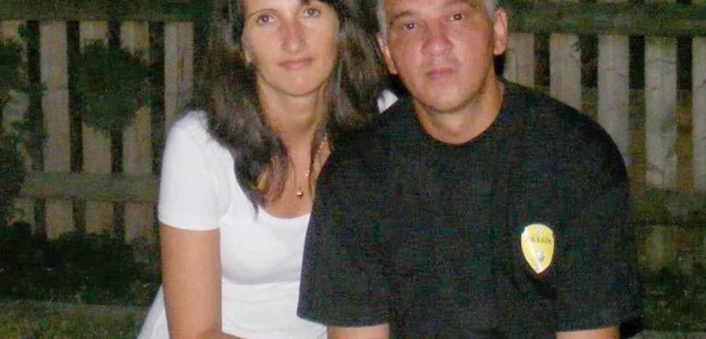 Familia Jugureanu vrea să scape de povara ratelor, chiar dacă acest lucru presupune să dea băncii apartamentul părinţilor ipotecat pentru un credit în franci FOTO: Arhiva Personală Facebook