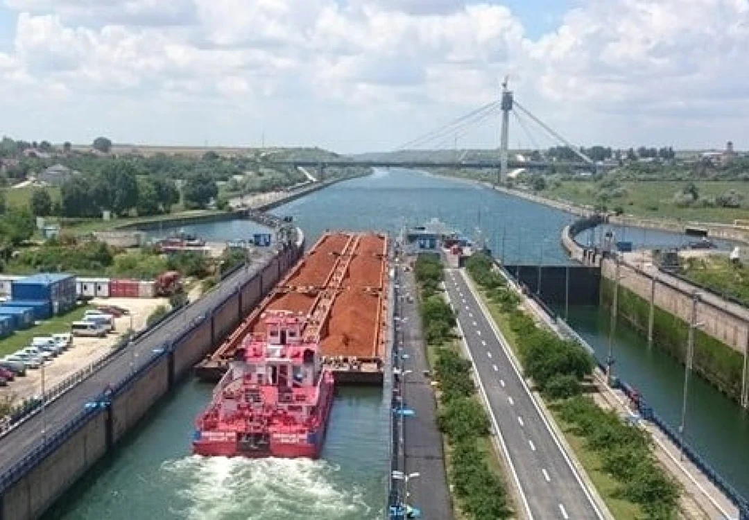 Ecluză pe Canal foto: CN ACN