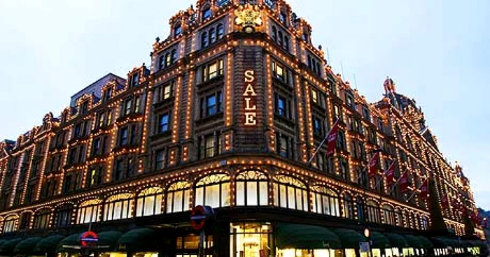 Magazinul Harrods, locul unde nu ai voie să faci cumpărături în trening