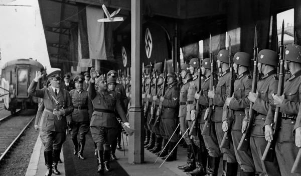 Meeting at Hendaye (en wiki) jpg