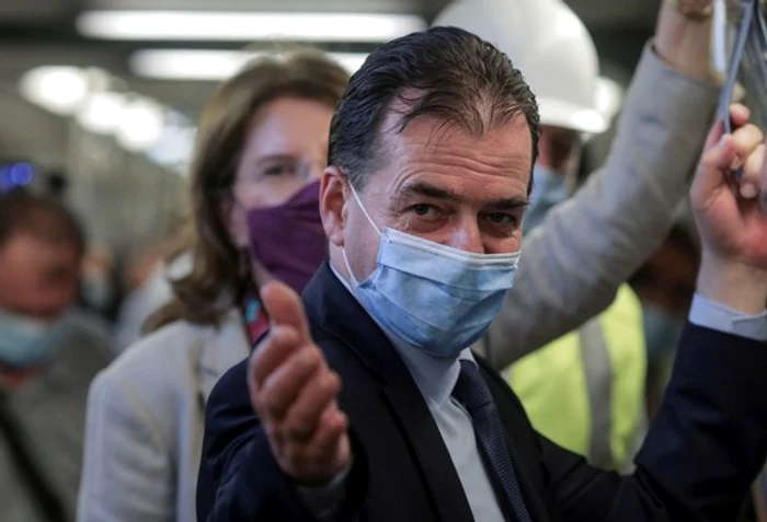 Ludovic Orban a spus tot timpul că își ia toate măsurile de precauție indiferent lângă cine stăFoto: Inquam Photos