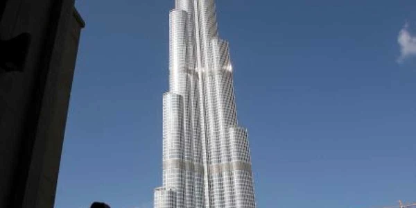 Burj Khalifa a intrat în reparaţii din cauza unor probleme tehnice 