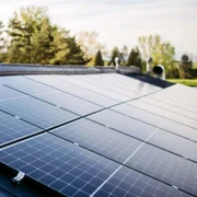 de ce iulie si august sunt cele mai bune luni pentru montajul de panouri fotovoltaice calculele pentru o casa din romania jpg
