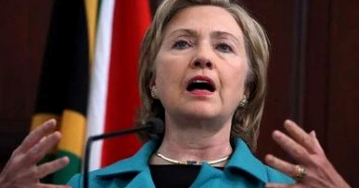 <b>Thaindian</b>: Poporul afgan, felicitat de Hillary Clinton pentru curaj