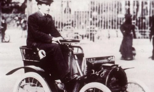 Moştenitorii Renault au pierdut primul proces prin care contestă naţionalizarea companiei din 1945 jpeg